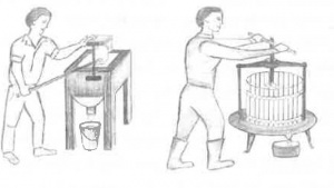 HoneypressingHOLETABEEKEEPINGMANUAL.JPG